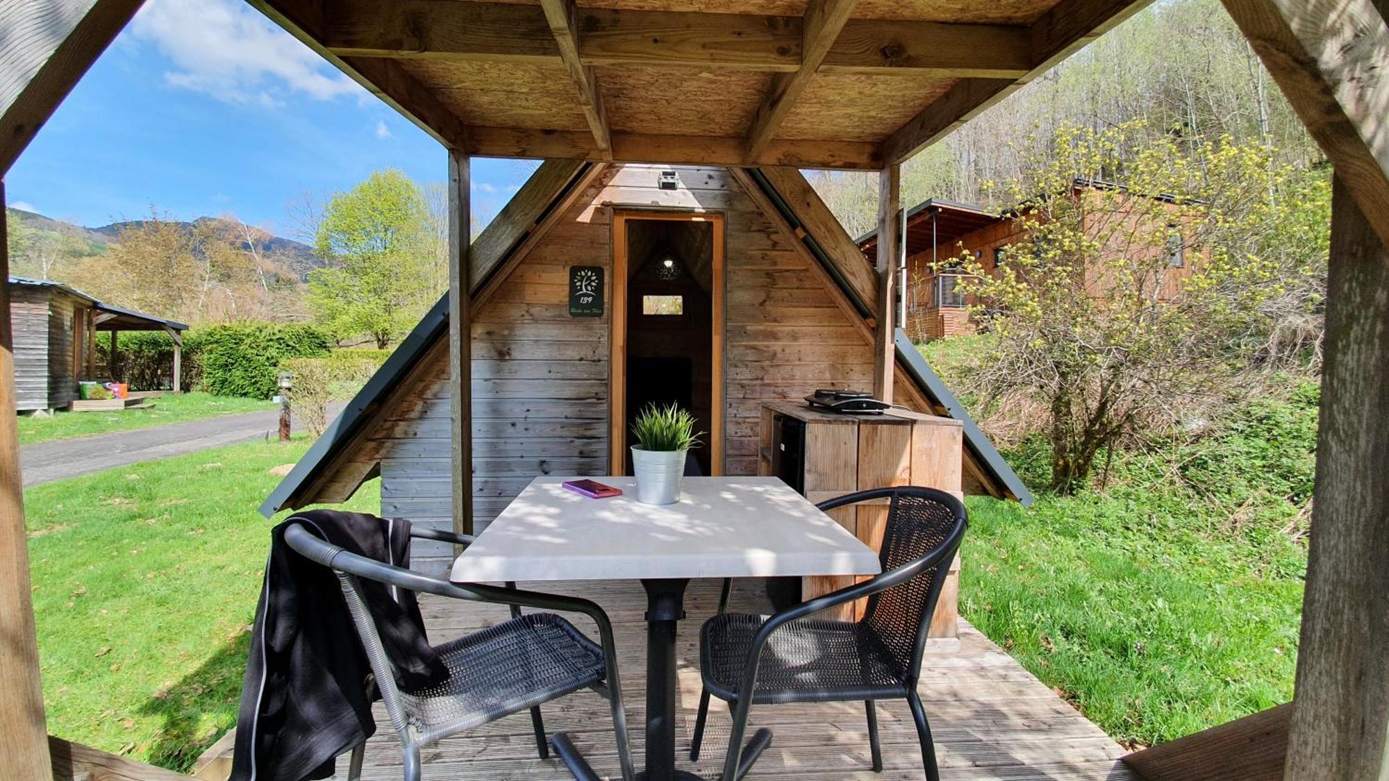 Camping Les Vernieres La Bourboule Sancy Εξωτερικό φωτογραφία