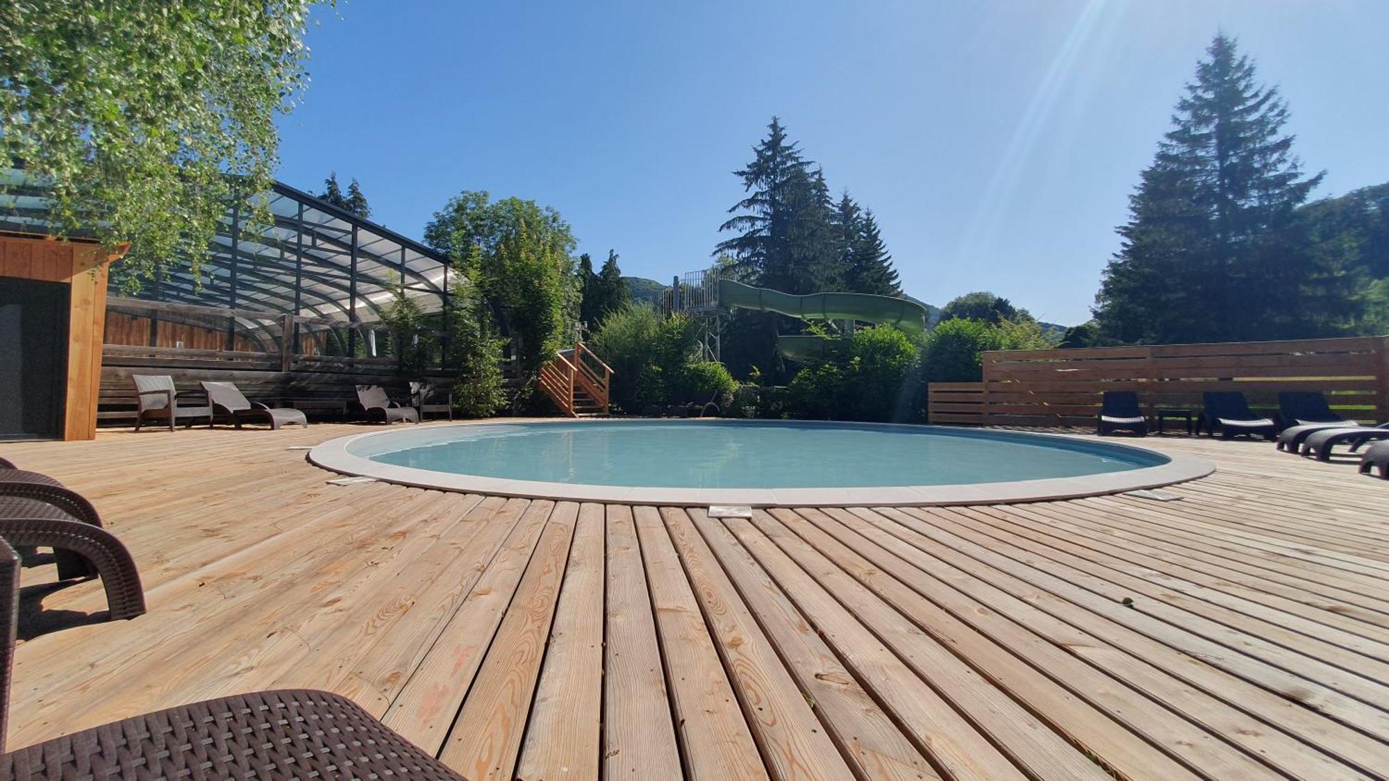 Camping Les Vernieres La Bourboule Sancy Εξωτερικό φωτογραφία